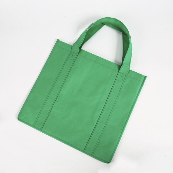 Eco friendly horizontal standard reusable clothing portable nonwoven tote bag - Image 2