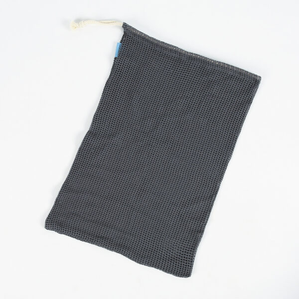 Wholesale eco friendly reusable mesh drawstring cotton black laundry bag