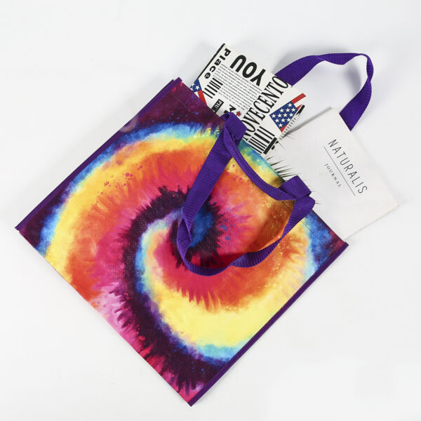 Wholesale PP woven reusable custom recycled fashion printed tote shopping beach bag - Image 2